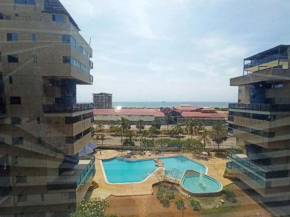 Bello Apartamento Vista al Mar SOLYMAR! 15min walking Playa La Caracola Porlamar